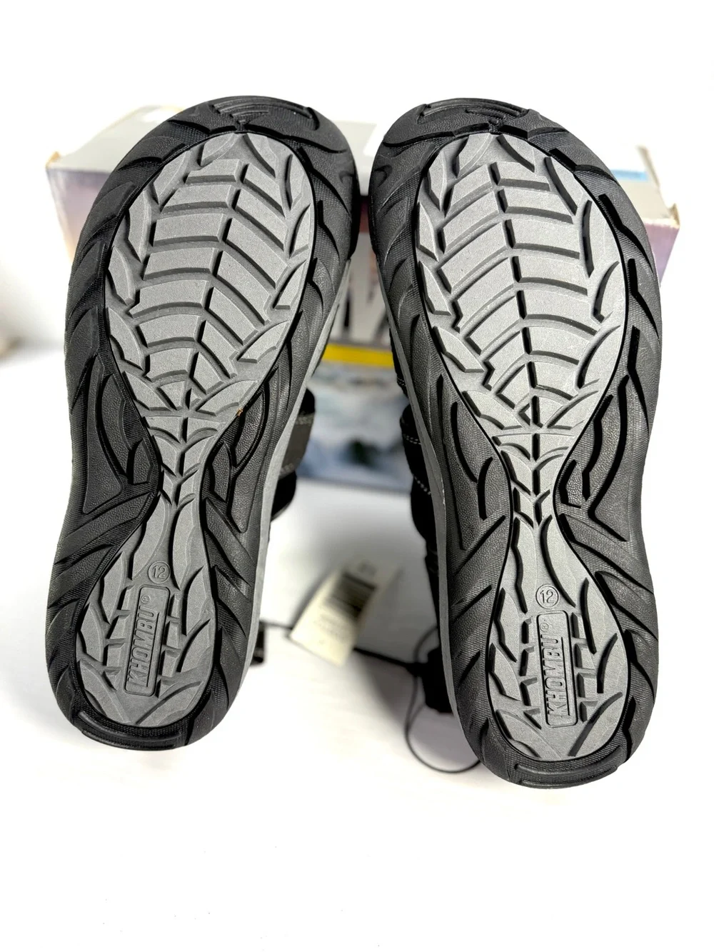 Khombu Mens Black Closed-Toe Sport Sandals 12